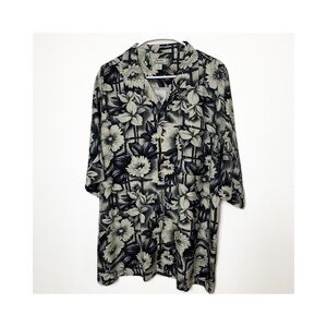 TOMMY BAHAMA Silk Button Down Camp Shirt